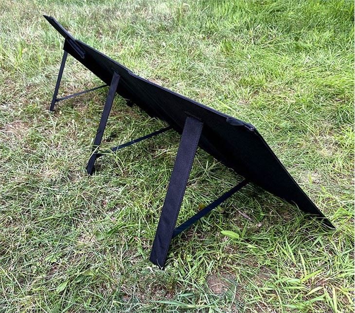 Tjaldstæði sólarplötur